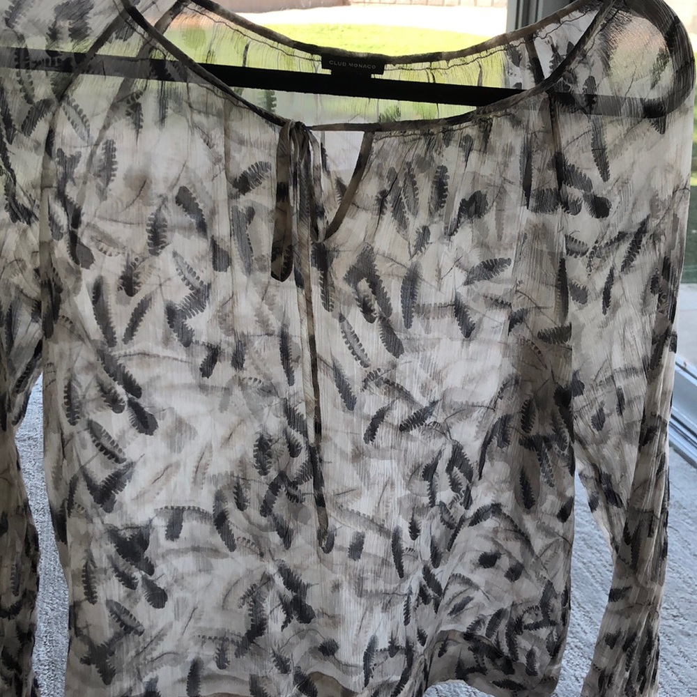 Patterned blouse - Picture 2 of 3